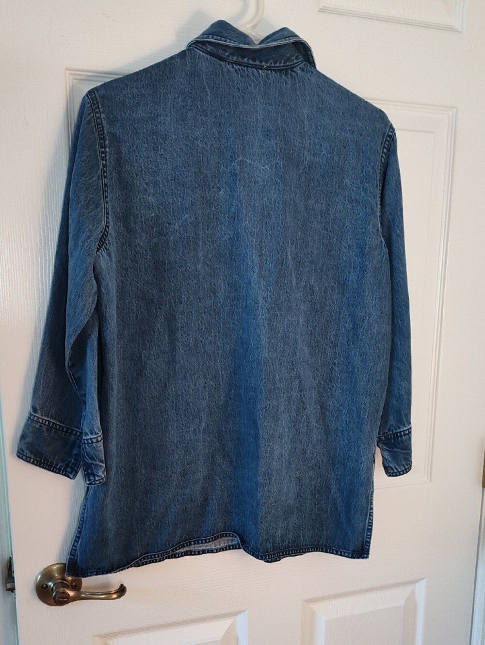 Liz Claiborne Denim Button-Front Shirt in Blue - Picture 3 of 5